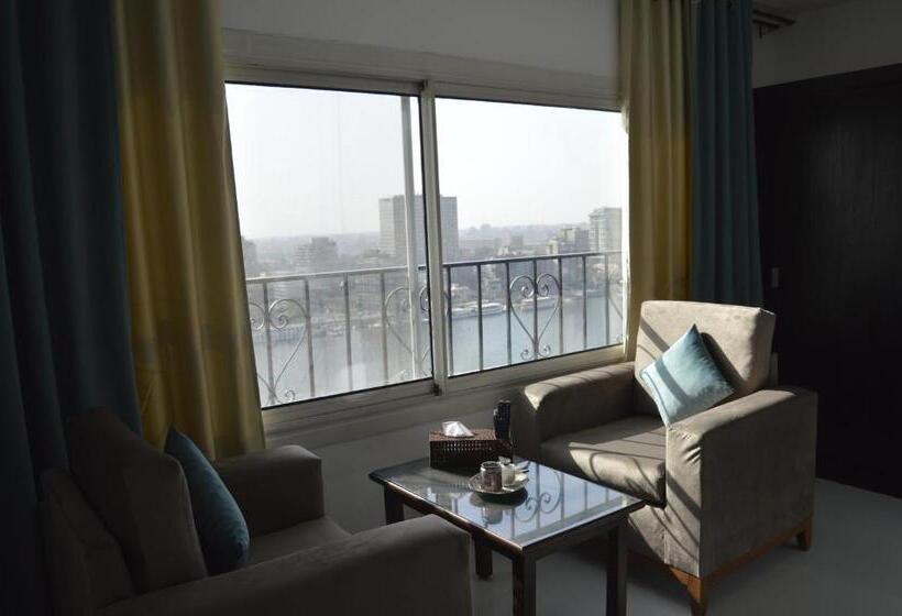 اتاق لوکس, Nile View Inn