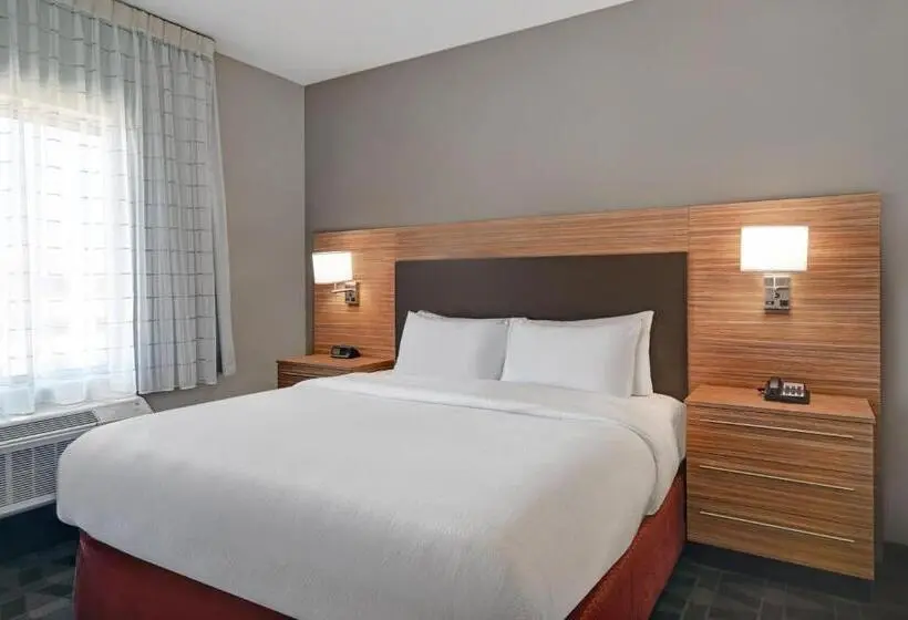 キングサイドベッドのスタンダードワンルーム, Towneplace Suites By Marriott Grand Rapids Wyoming