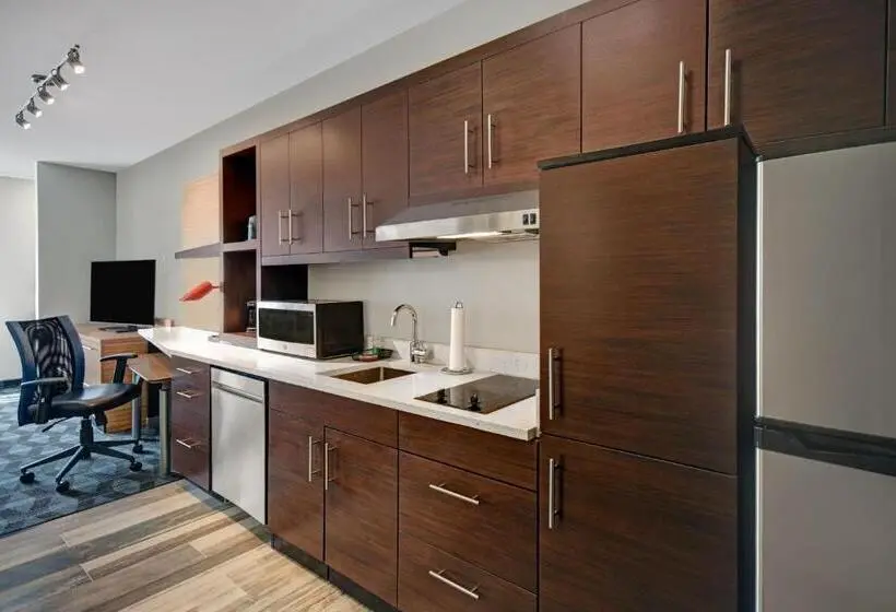 キングサイドベッドのスタンダードワンルーム, Towneplace Suites By Marriott Grand Rapids Wyoming