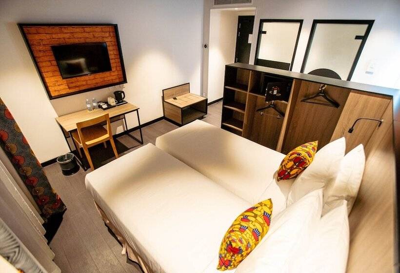 חדר סטנדרט, Onomo Hotel Kampala