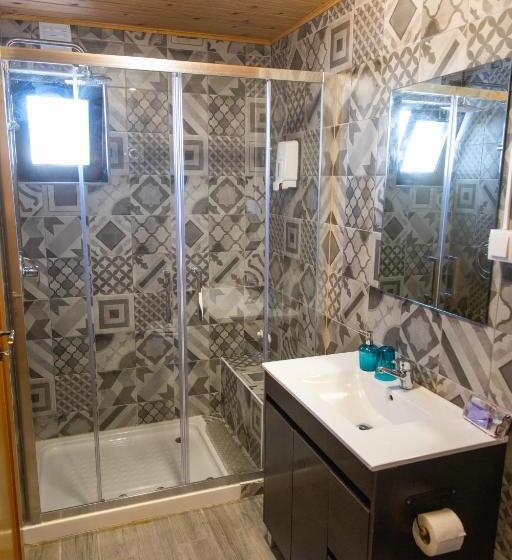 جناح مطلّ علي البحر, Alvorkitecenter Guesthouse