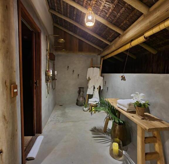 بانگلوی لوکس, Filha Da Lua Ecolodge
