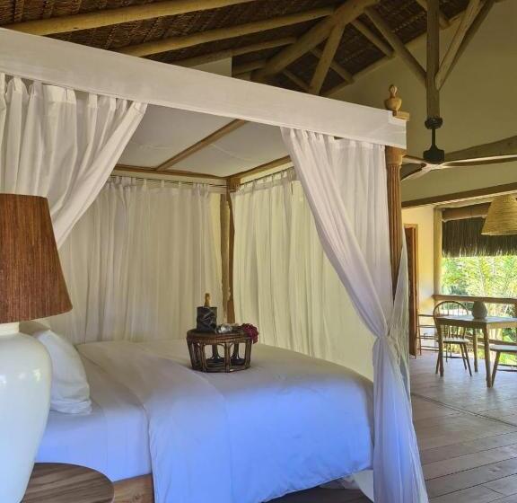 بانگلوی لوکس, Filha Da Lua Ecolodge