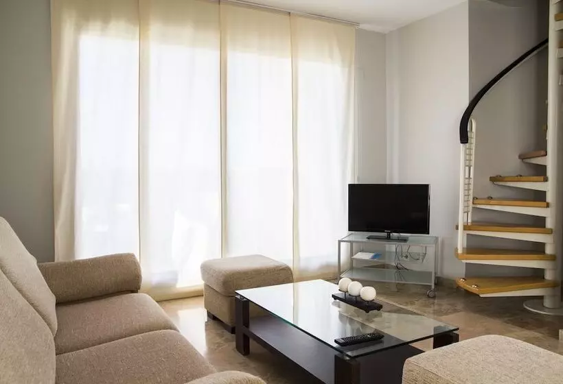 اتاق پنت هاوس, Apartamentos Plaza Picasso