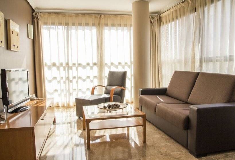 شقة غرفتين, Apartamentos Plaza Picasso
