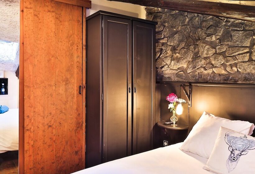 اتاق استاندارد, Hostal Cisco De Sans