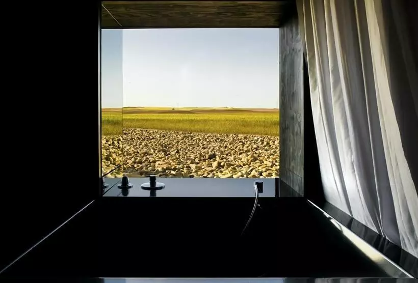 سوئیت با چشمانداز, Aire De Bardenas