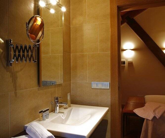 스탠다드 룸, Altair