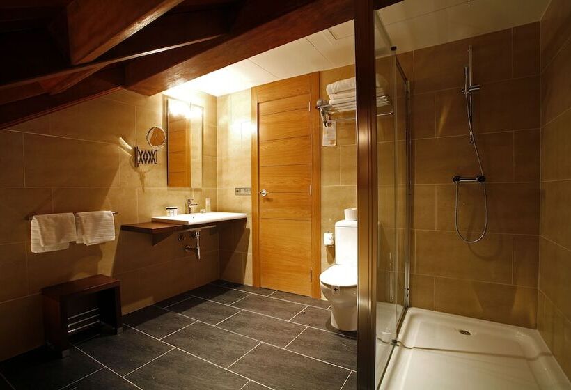 수피리어 룸, Altair