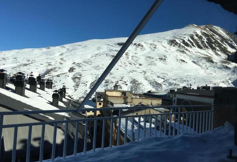 Quarto Familiar, Casado