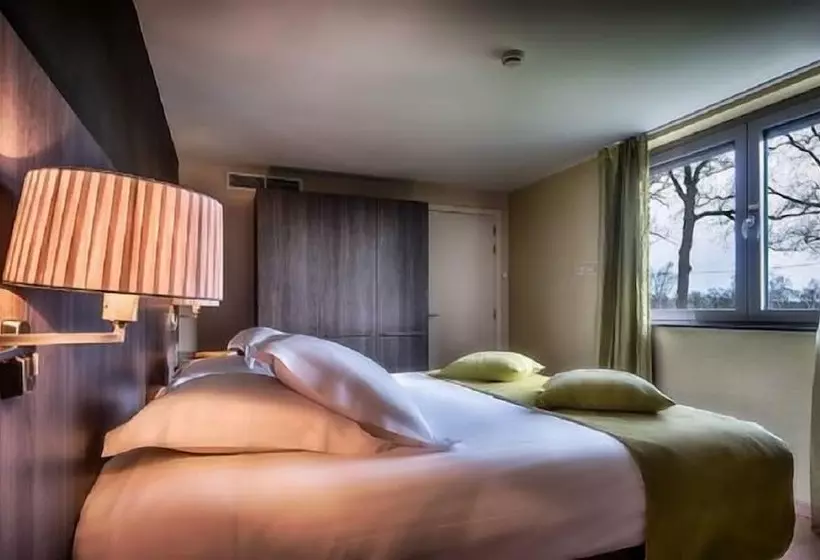 Comfort-huone, Cleythil