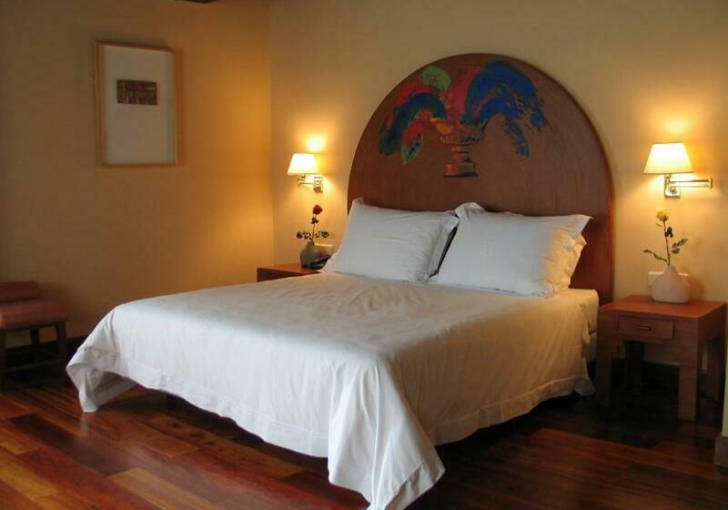 חדר סופריור, El Rancho