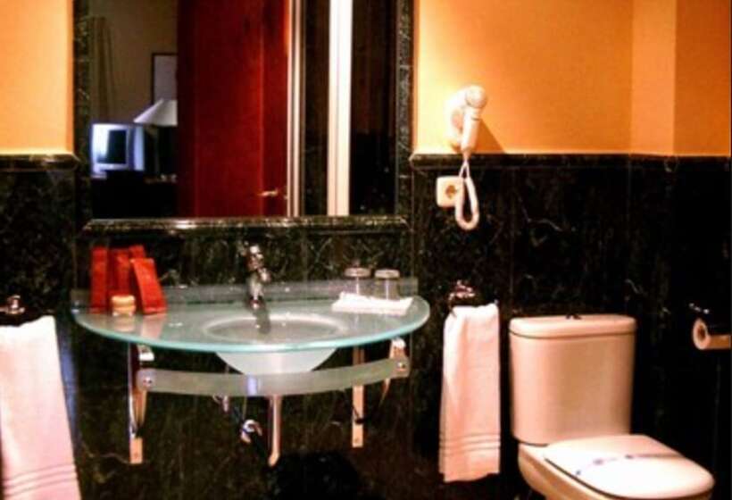 חדר סופריור, El Rancho