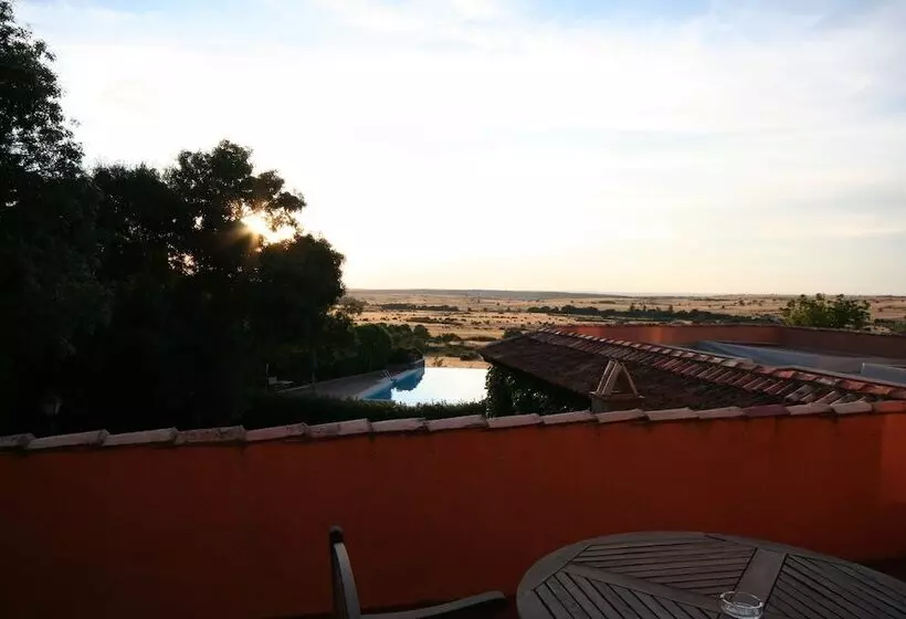 スーペリアールーム, El Rancho