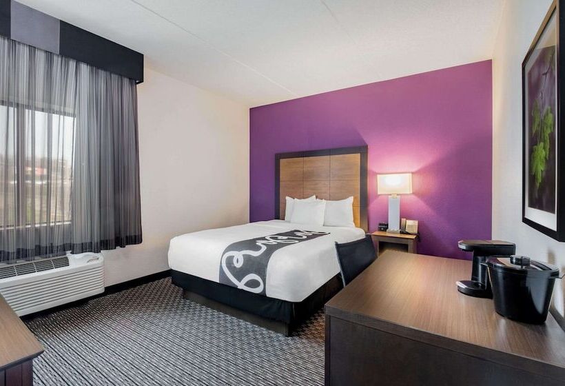스탠다드 룸 더블 침대, La Quinta By Wyndham Baltimore Bwi Airport