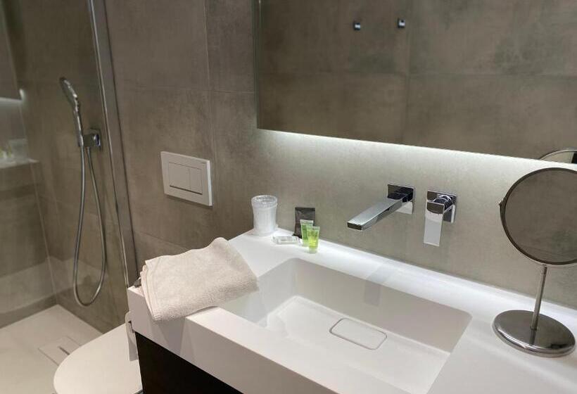 منزل غرفة نوم واحدة, Maison Dispa