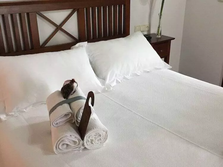 スタンダードルーム, A Casa Da Meixida