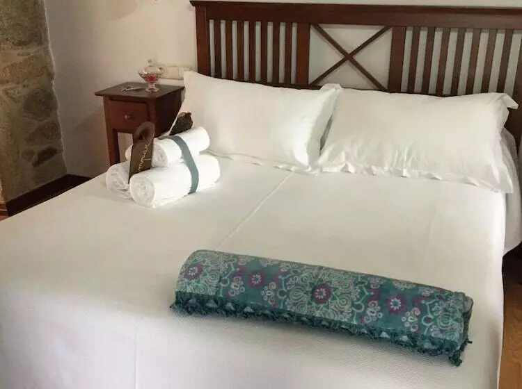 スタンダードルーム, A Casa Da Meixida