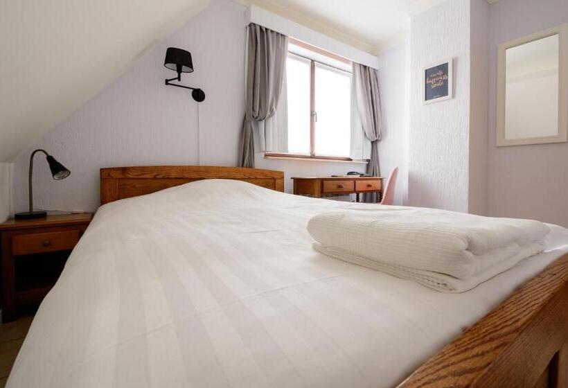 스탠다드 싱글 룸, Het Buskruid