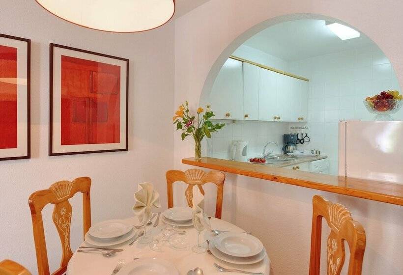 Апартаменты 1 Спальня, Infiniti Beach Resort