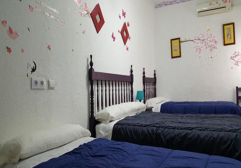 اتاق خانوادگی, Giraldilla