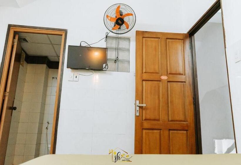 اتاق استاندارد با بالکن, 5h Homestay