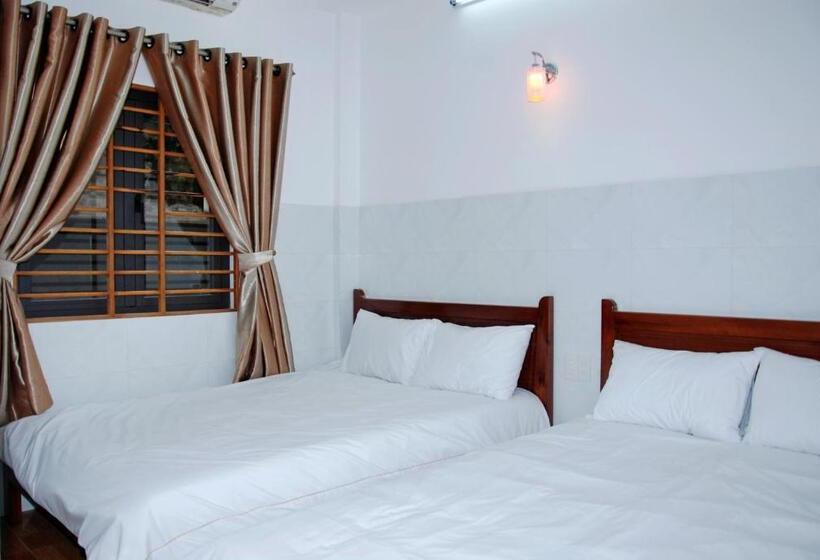 اتاق استاندارد چهارنفره با بالکن, 5h Homestay