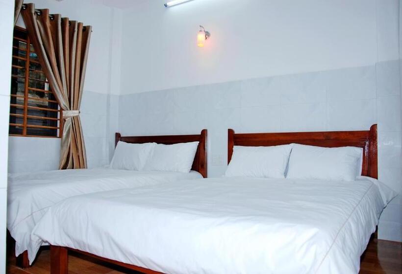 اتاق استاندارد سه نفره, 5h Homestay