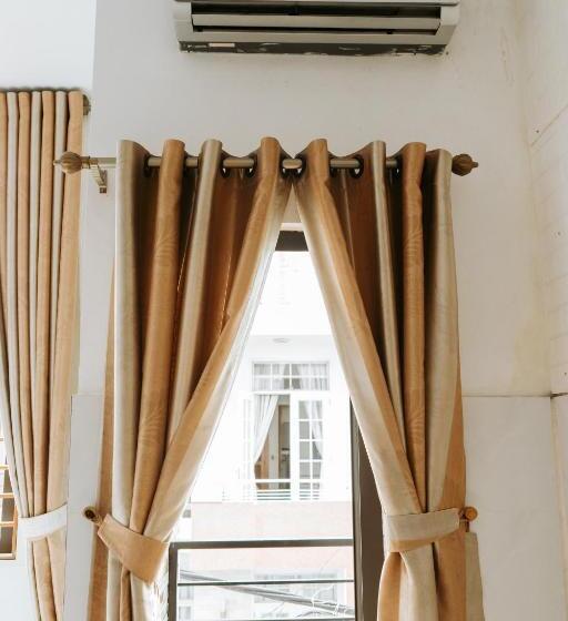 اتاق استاندارد چهارنفره با بالکن, 5h Homestay