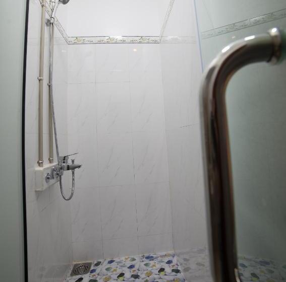 اتاق استاندارد سه نفره, 5h Homestay