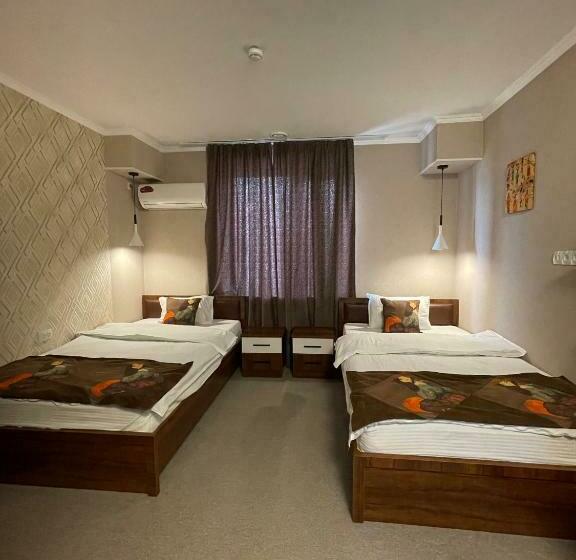 اتاق لوکس, Cube House Osh