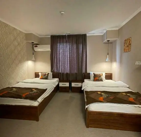 اتاق لوکس, Cube House Osh