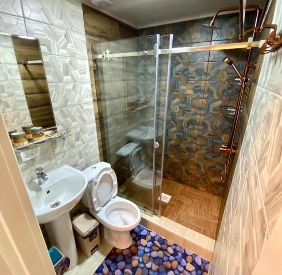 اتاق لوکس, Cube House Osh