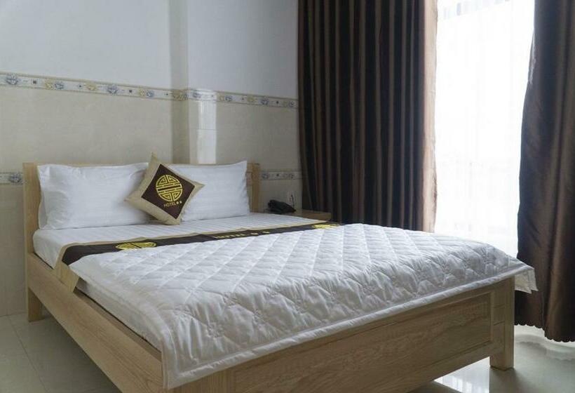 Quarto Estandar, Dai An Binh Tan