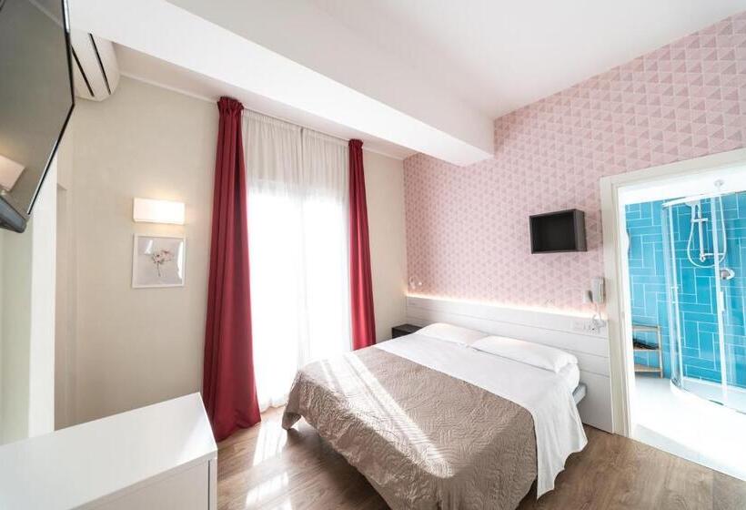 Номер Стандарт с Балконом, Kiss