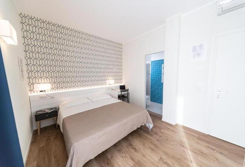 Номер Стандарт с Балконом, Kiss