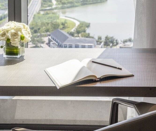 Номер Deluxe Вид на Город, Pullman Jiaxing Pinghu Excellence