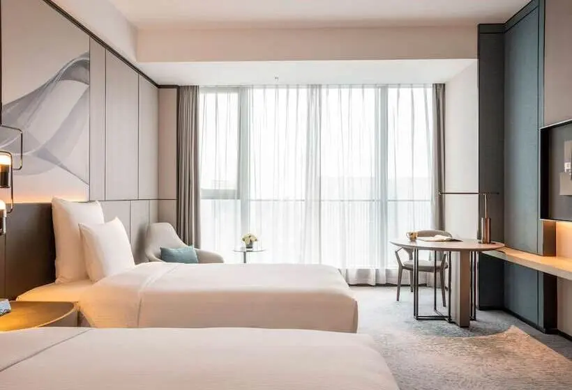 اتاق لوکس با چشم‌انداز, Pullman Jiaxing Pinghu Excellence