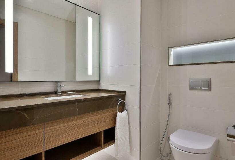 带双人大床的行政管理套房, Residence Inn By Marriott Al Jaddaf