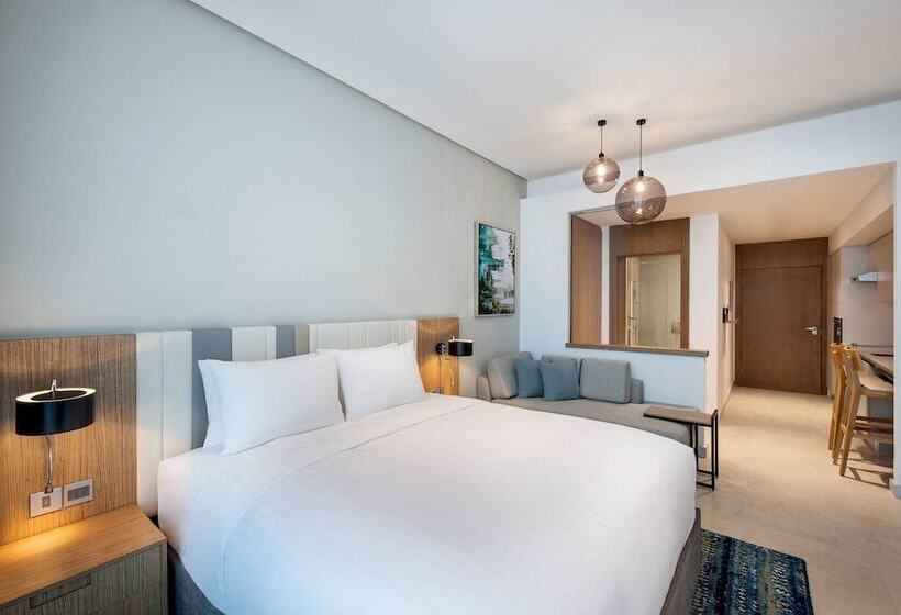 带双人床的标准工作室, Residence Inn By Marriott Al Jaddaf