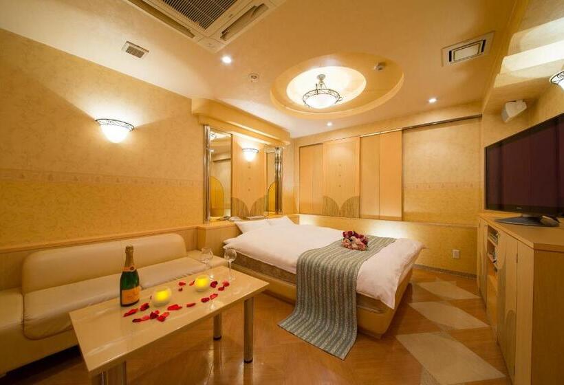 标准间, The I Adult Only