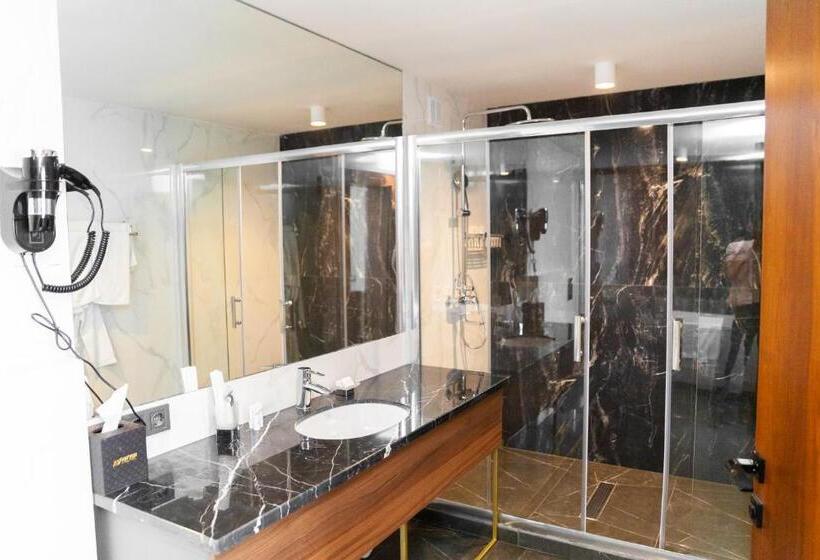 سوییت لوکس, сomplex Irtysh