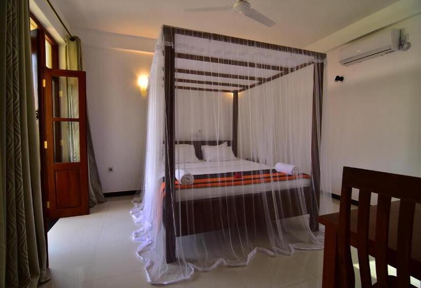 带1个卧室带花园景观的公寓, Park Lane Apartments