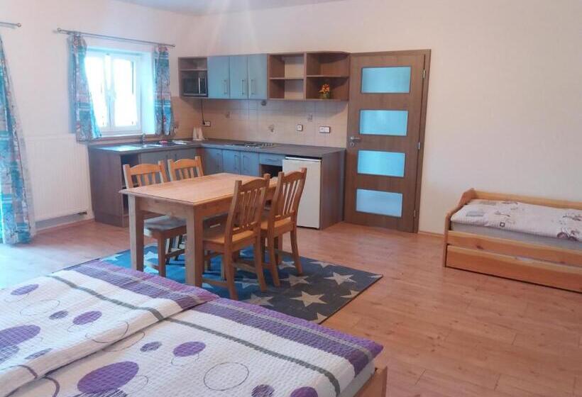 １ベッドルームアパートメント, Penzion Panter