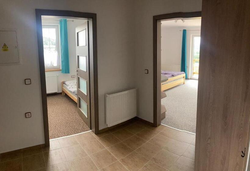 バルコニー付き１ベッドルームアパートメント, Penzion Panter