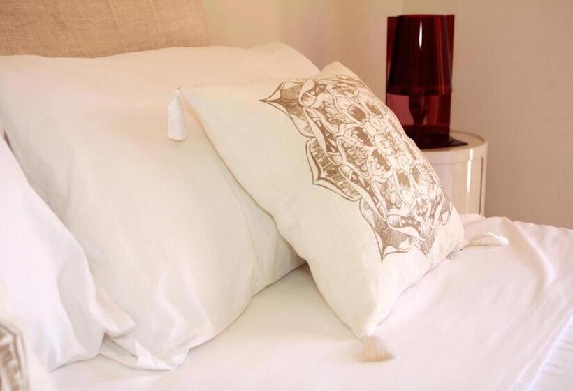 标准间, Suite Faro 33