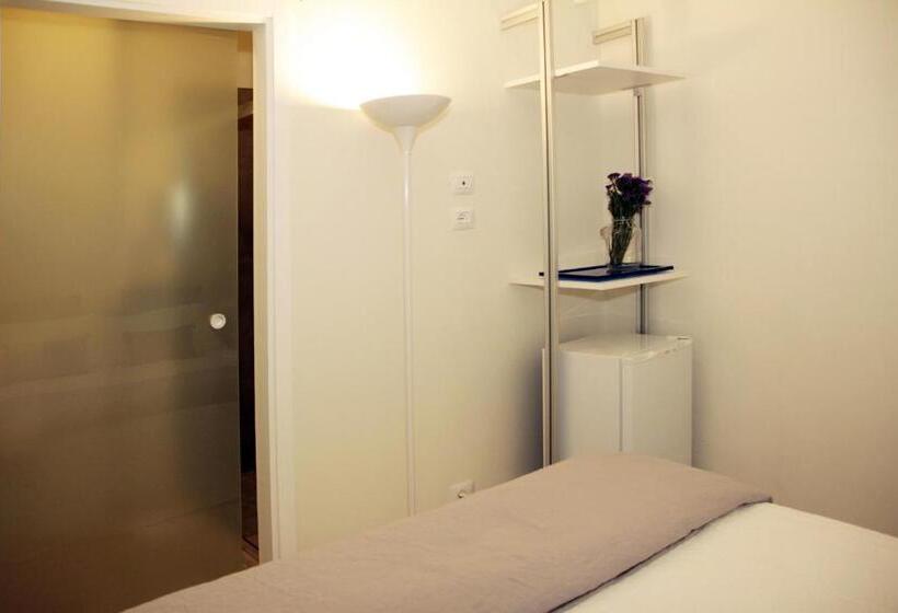 标准间, Suite Faro 33