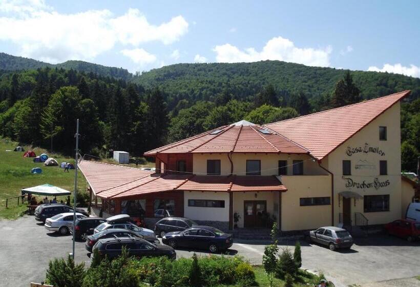 스탠다드 방갈로, Pensiunea Casa Zmeilor