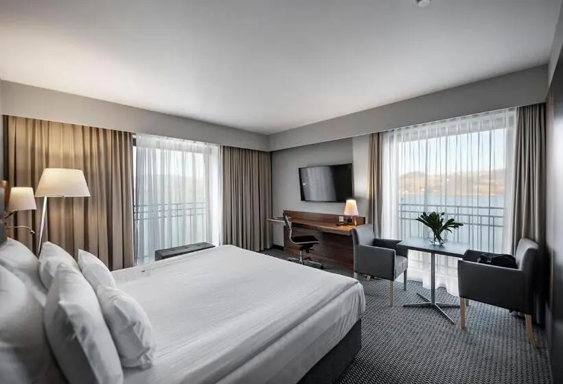 レイクビュースタンダードルーム, Heron Live Hotel Marina & Spa