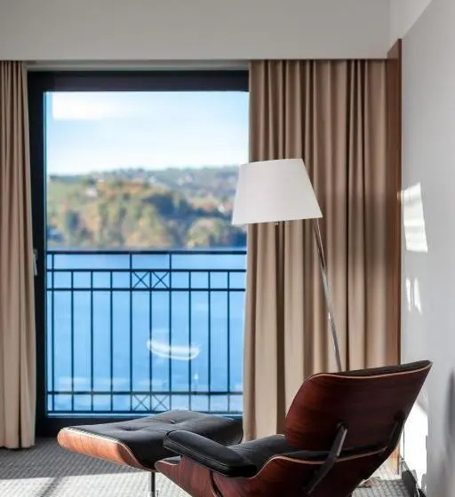 デラックススイート, Heron Live Hotel Marina & Spa